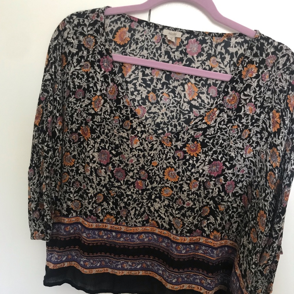 Floral quarter-length shirt